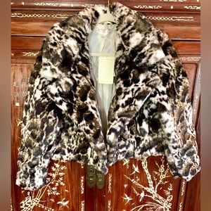 Nwt Band of the Free faux fur animal print coat